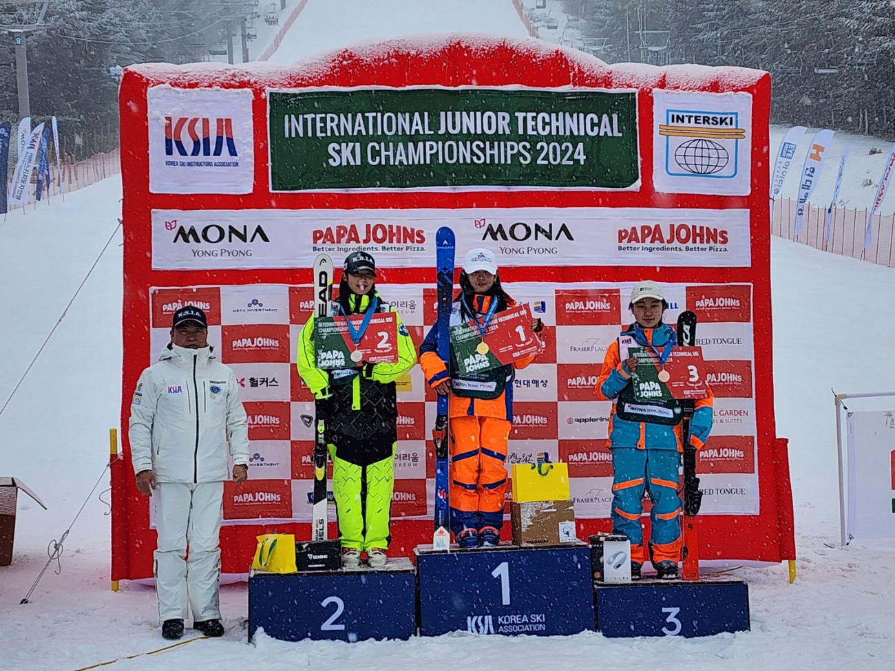 4e6344c3516467096110f2aaec08bee5_1716448399_9473.jpg